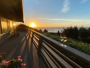 Newport Oregon Beach House - Image 2