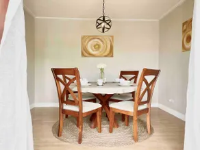 Large 2 Bed + Supermarket 3mins + Beach 8mins away - Image 2