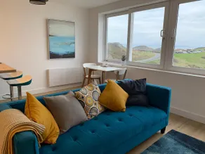 Beachfront Apartment - Image 5