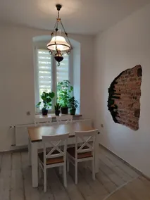 Apartment near the Castle - Image 2