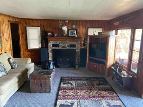 Sage lake waterfront cottage with 3 bedrooms/dock - Image 3