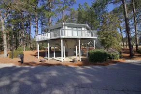 Pet-Friendly Pinehurst Treehouse - For Extended Stays - Image 3