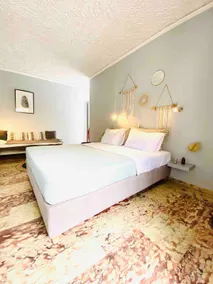 Spacious studio 25m to the beach-A/C wifi - Image 2