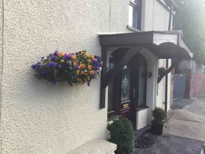 Y Bwythyn - Lovely cottage in village of Spittal - Image 4