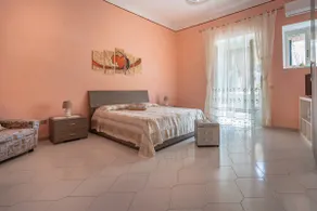 Terrace Retreat with Private Hot Tub near Sorrento - Image 3