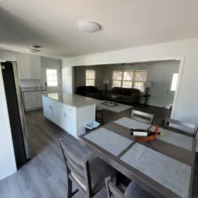Conveniently Located 3 Bedroom 2 Bathroom House - Image 5