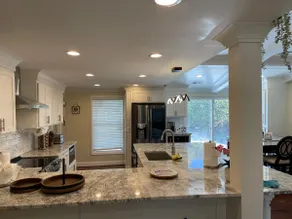 Brand new updated ranch house in South Charlotte - Image 4