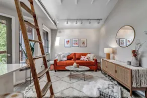 Designer 1 Bedroom Downtown Boulder w Views-30 day - Image 2