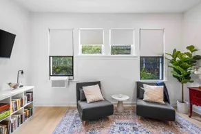 Remodeled Spanish Town Courtyard Condo | King Bed - Image 5