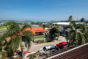 Nanthida's Guest house by the sea - Image 4