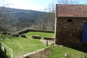 The ”bread oven” of Montclard - Image 2