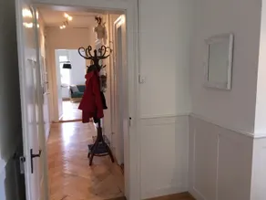 4 rooms with charm in a prime location - Image 3