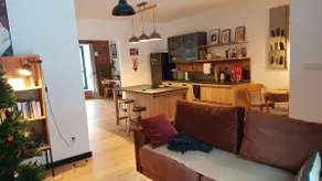 Great loft style apartment in historic Brewery - Image 3