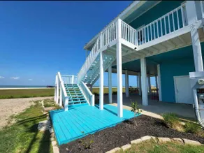 Beachfront and beautiful- Magnolia Beach - Image 5