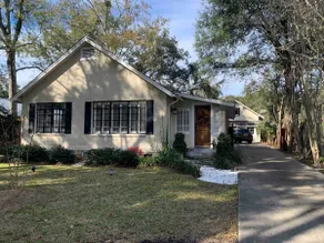 Charming, Chic, 192O’s Cottage 1/4 mile from town - Image 2
