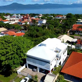 House, Apartment 1, bedroom with A/C, terrace with BBQ, 180 m from the beach - Image 3