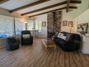 New! The Gathering Place 3bed/2bath - Image 3