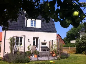 Family friendly house with garden - Image 2