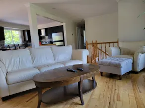 3 bedroom bungalow upper floor - Image 3