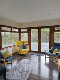 A spacious and tranquil home from home. - Image 5