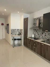 Modern Apartment in the Heart of Saint Julian's - Image 2