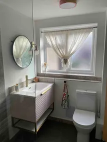 Flat in Lady Bay &free parking - Riverside retreat - Image 5