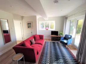 Contemporary Cottage outside South Harting - Image 3