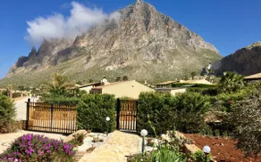 Villa Orizzonte studio 300 meters from the sea - Image 4