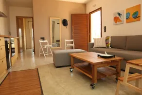 Horizonte Seafront Suites - Image 3