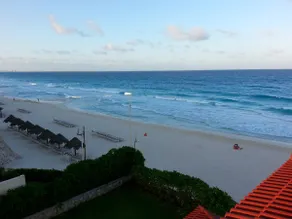Studio Right on the beach! Cancun Plaza - Image 3