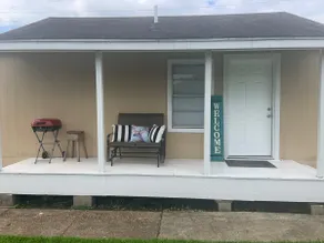 Beaumont Bungalow 1/1 Furnished/Pet Friendly-Nederland, Port Neches, Port Arthur - Image 5