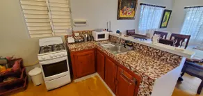 Rhina's Place- Comfortable and quiet apartment. - Image 4