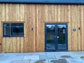 Oak Barn - Image 5