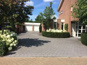 LUXURY & STYLISH VILLA NATURE PARK - Image 2