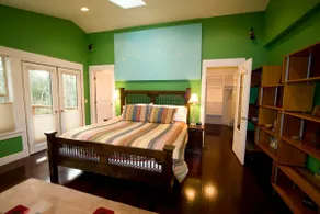 Luxury 4 bdr Parkfront Contemporary - Image 5