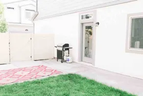 Modern Home: Pool/Ping-Pong table+every TV channel - Image 3