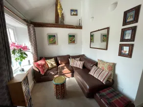 Sausage Cottage in Oakford Village 4 Bed Garden Local Pub - Image 4