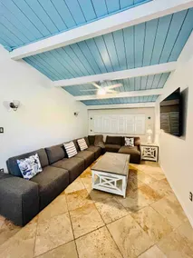 Family Home w/Pool Under a Mile to Beach/Golf - Image 4