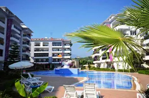 Residence close to the sea in a complex with a pool in Alanya - Image 2
