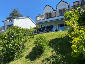 Beachfront Hamptons‑style villa w sauna & HotTub - Image 2