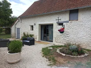 beautiful quiet farmhouse - Image 5