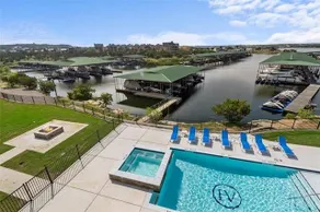 HARBORVIEW 1st floor poolside family friendly home - Image 2