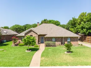 West Plano 4BR • Sleeps 10 • Legacy West •King Bed - Image 2