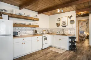 Amazing Cozy Cabin In Big Bear with Hot Tub! - Image 5