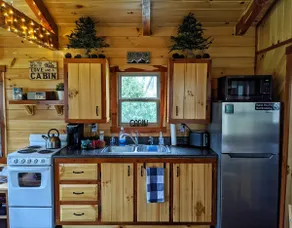 The Cabin at Maple View - Accepting Reservations - Image 4