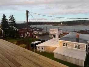 New 2 bedroom apt. in town, with stunning views! - Image 4