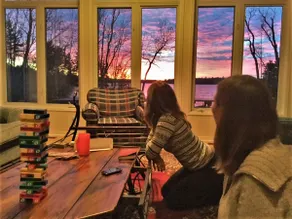Lakeside Memories Await at Trenanthia's Cahoots Cottage - Image 5