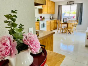 Cozy 2BR Cottage | Quiet, Private & Pet-Friendly - Image 5
