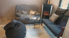 Cozy air-conditioned cottage near the forest - Image 2
