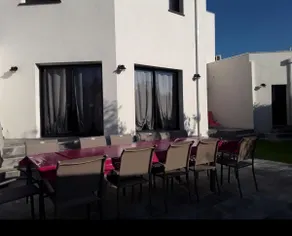 Villa contemporánea pies en agua agua. ¡Promoción del 10% del 24 al 31 de agosto de 2019! - Image 5